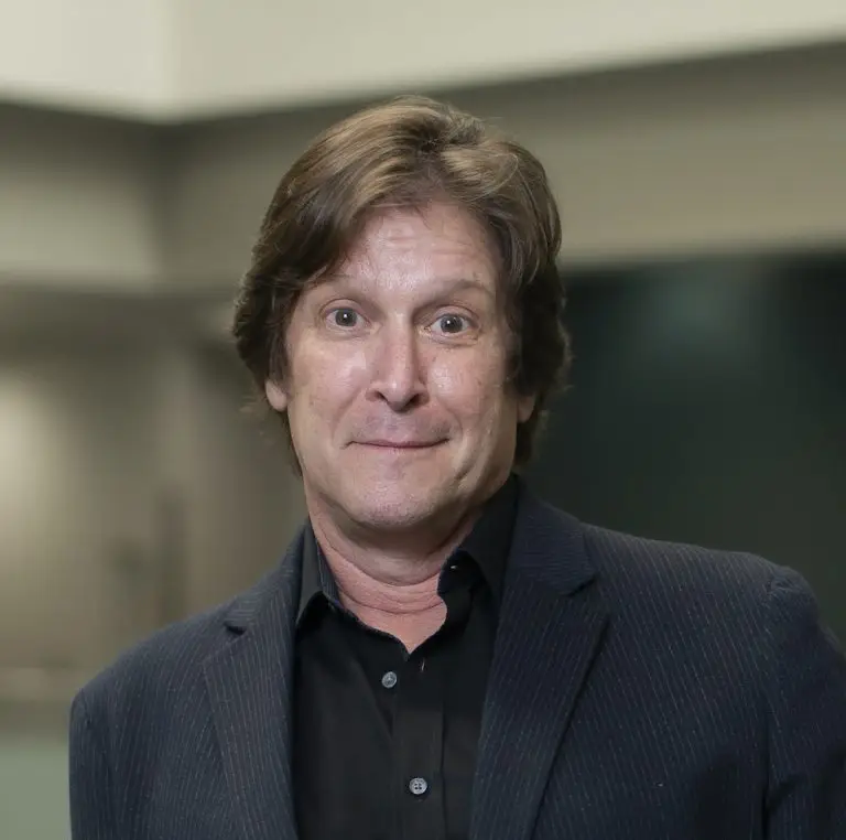 Portrait photo of Stephen Schoenberger, MD