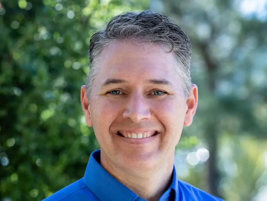 Photo portrait of Shane Crotty, PhD