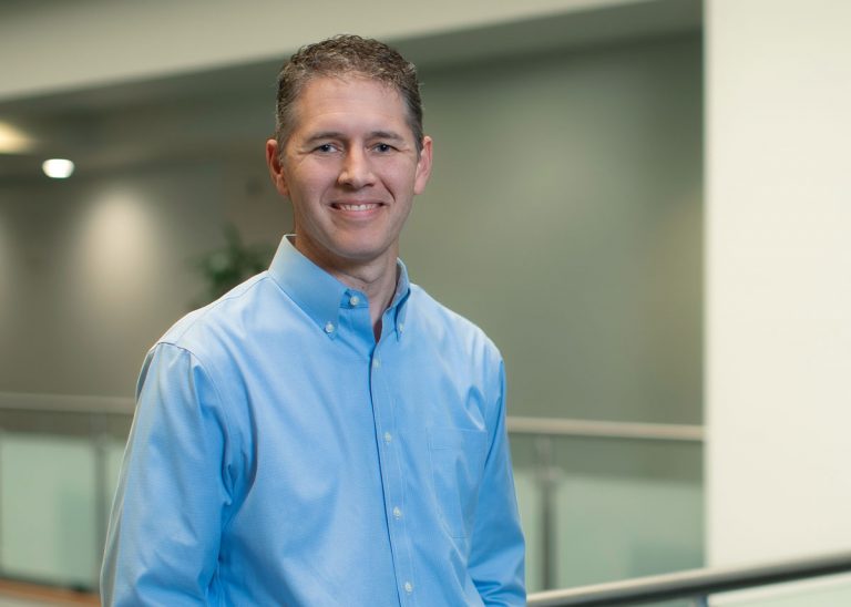 Photo portrait of LJI Professor Shane Crotty, Ph.D.